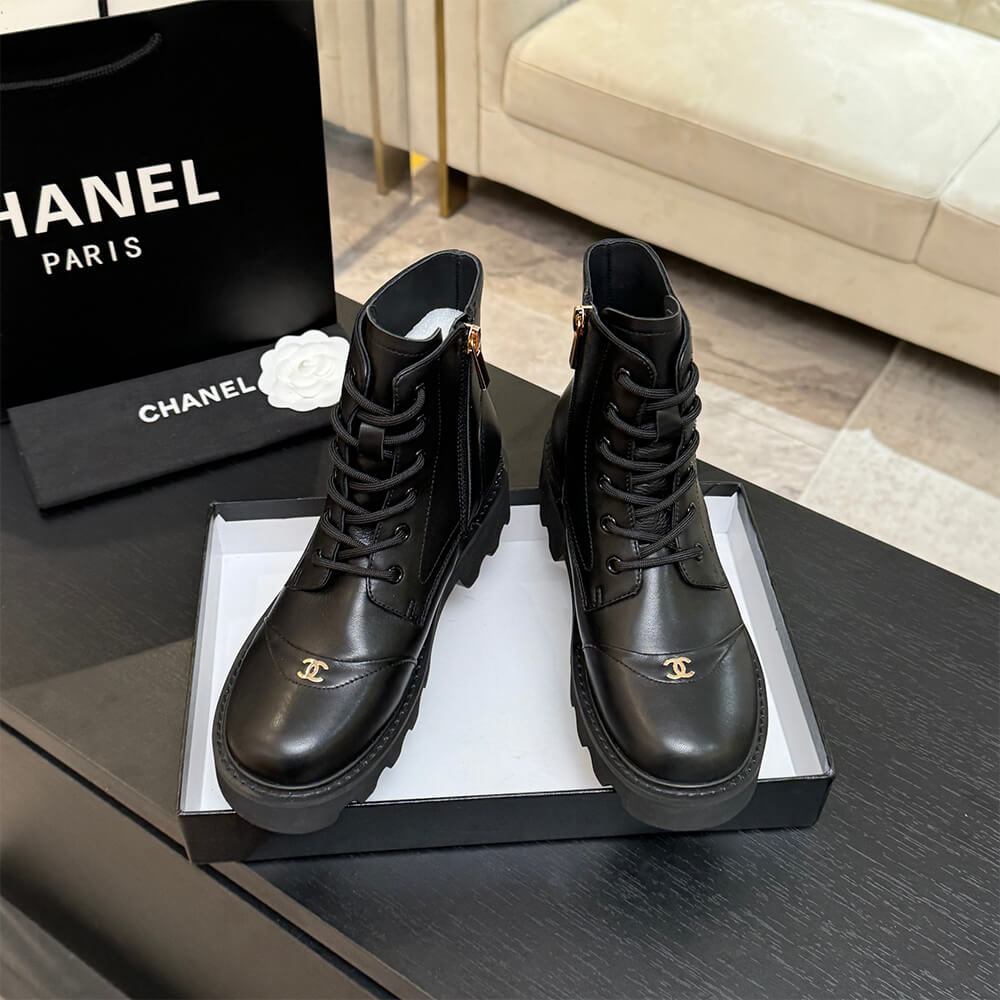 Ch**el Boots