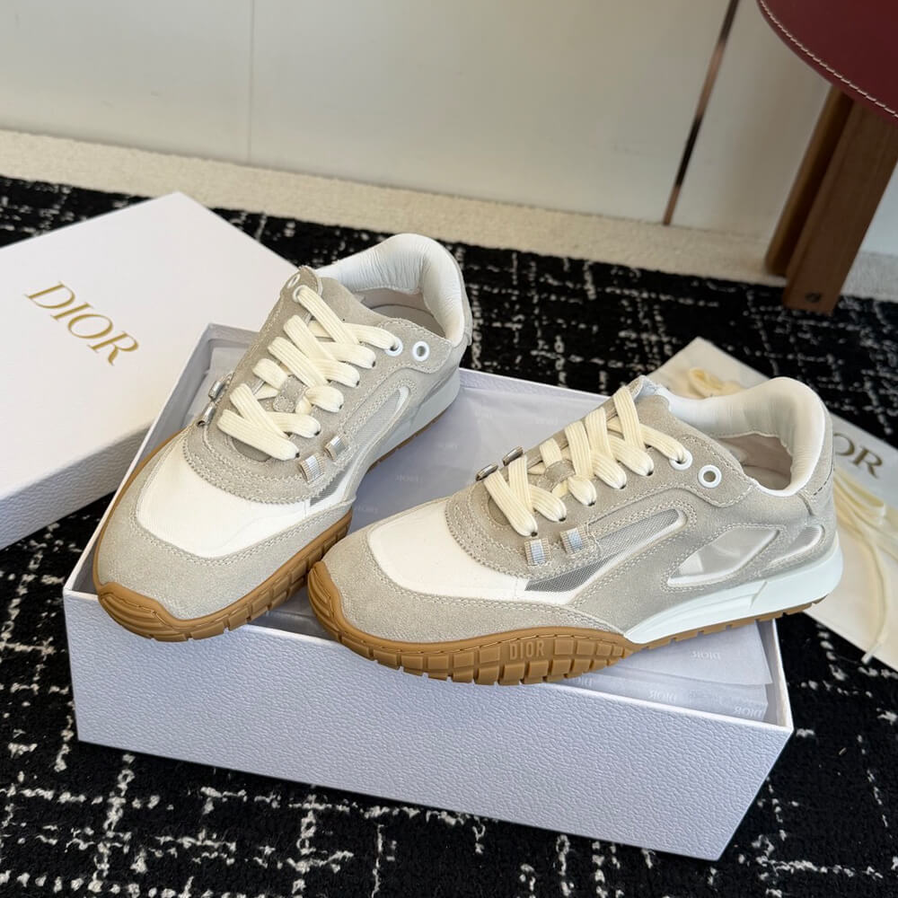 D10r Tech Sneaker