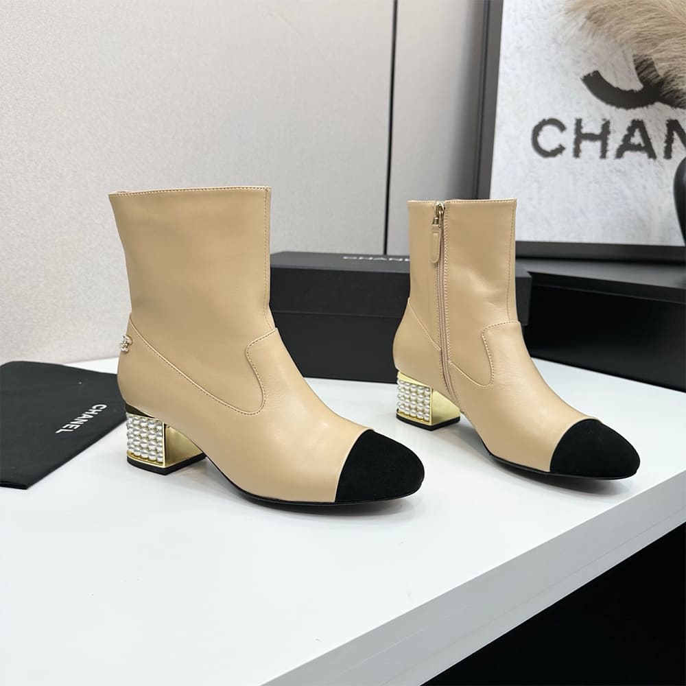 Ch**el Boots
