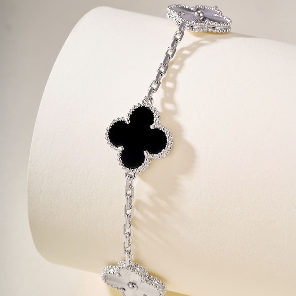 VCA Vintage Alhambra bracelet