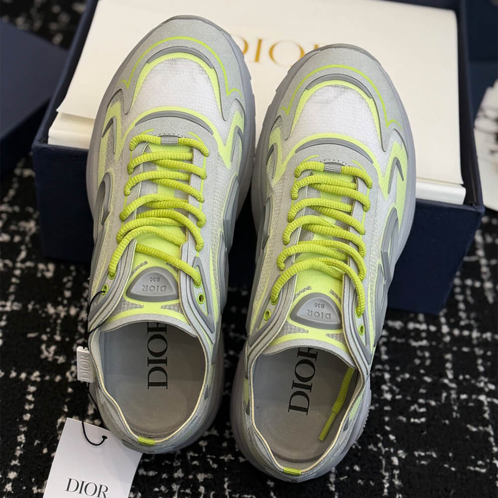 D10r B30 Countdown Tech Sneaker
