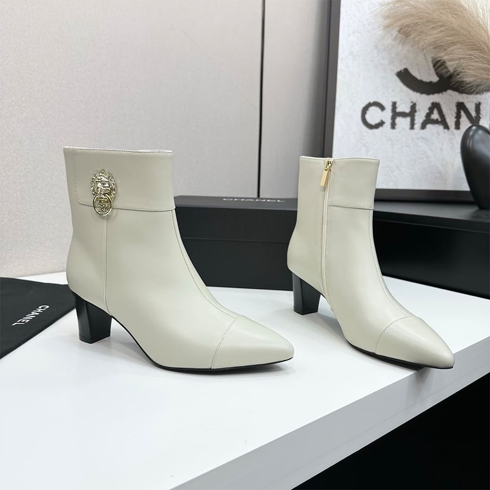 Ch**el Boots