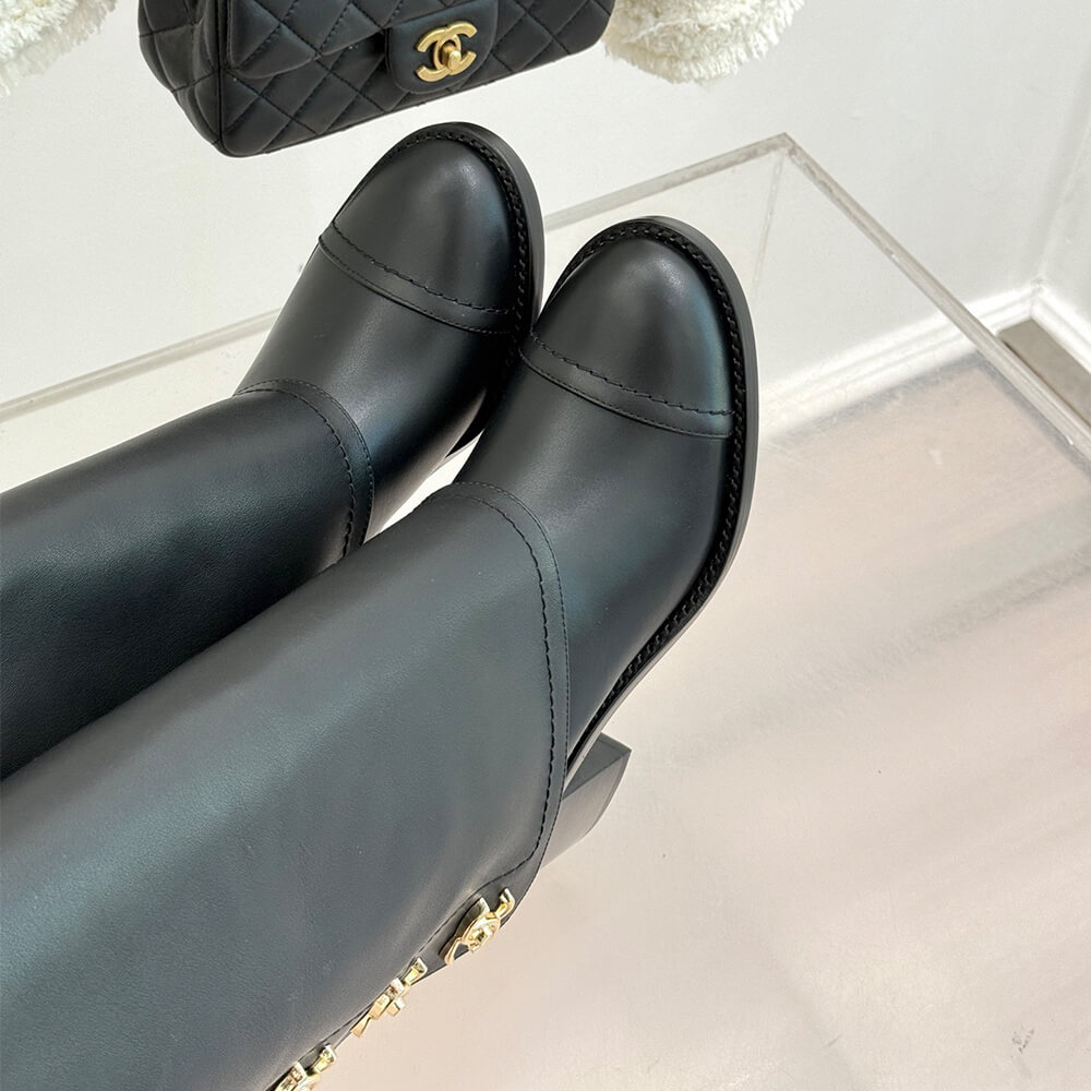 Ch**el Boots
