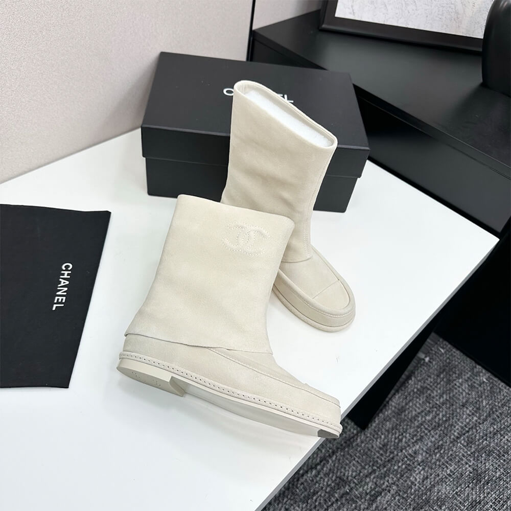 Ch**el Boots