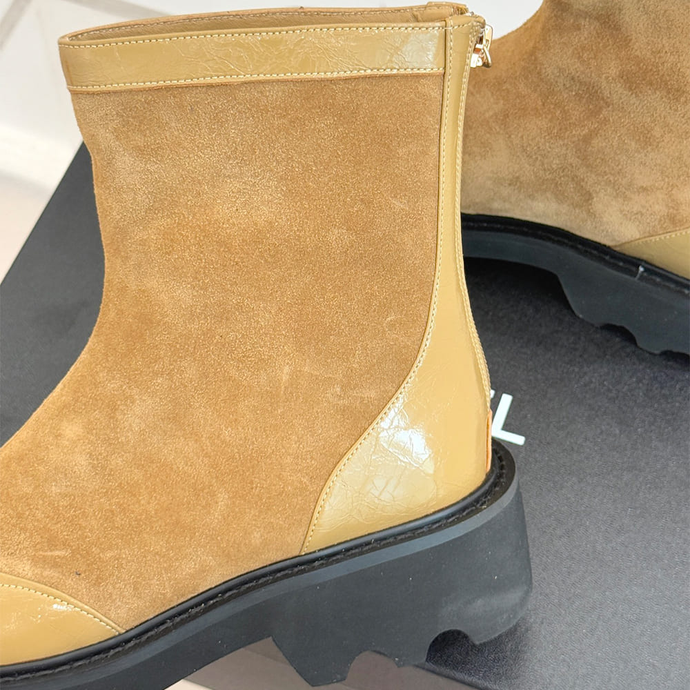 Ch**el Boots