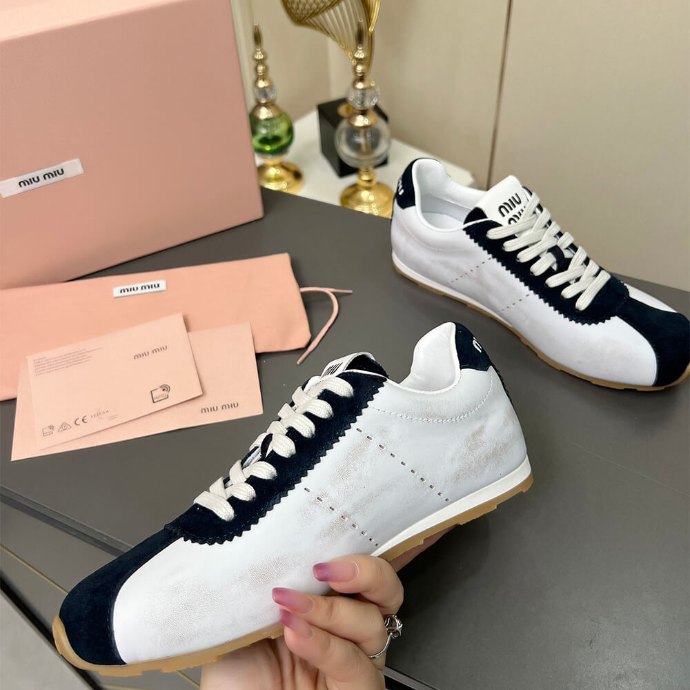 M1um1u Plume Sneakers