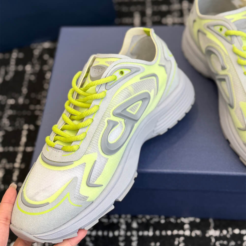 D10r B30 Countdown Tech Sneaker