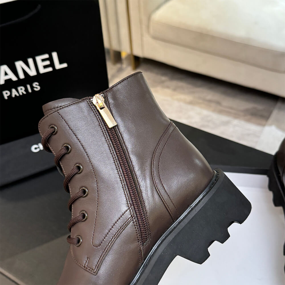 Ch**el Boots