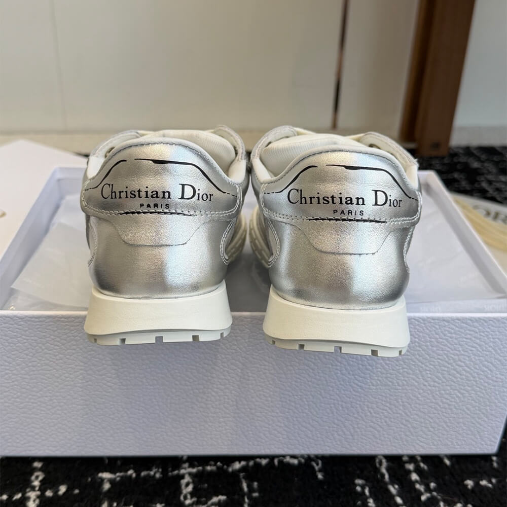D10r Tech Sneaker