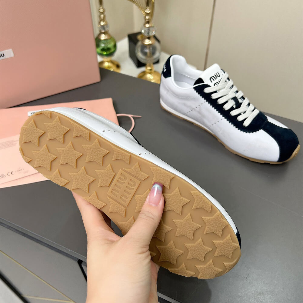 M1um1u Plume Sneakers