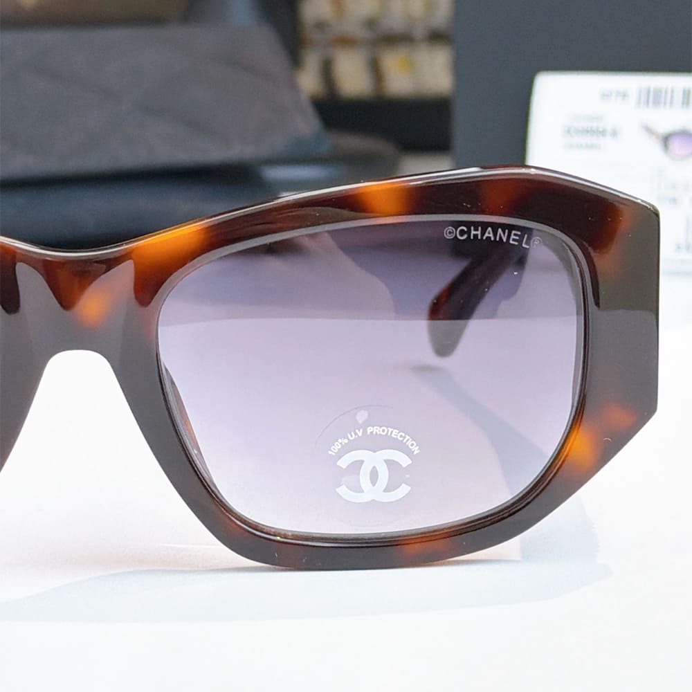 Ch**el Rectangle Sunglasses