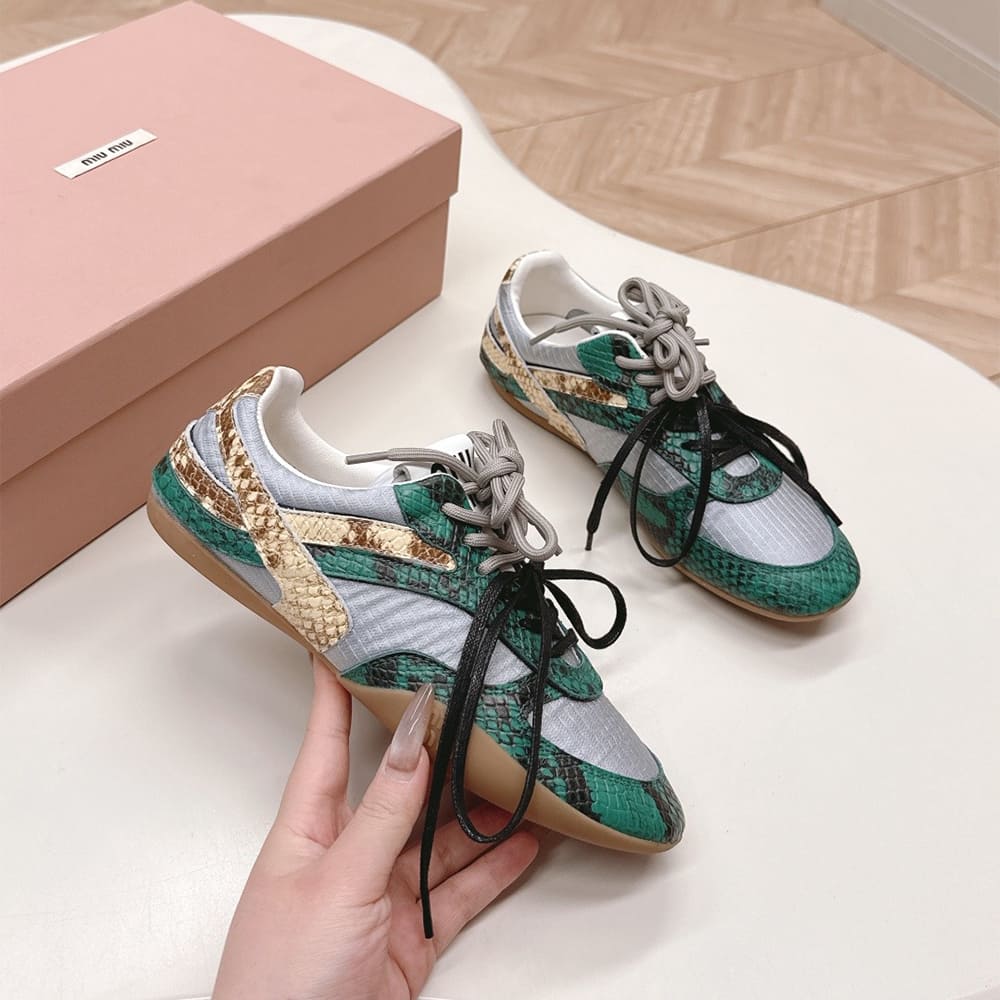 M1um1u Gymnasium Technical Sneaker