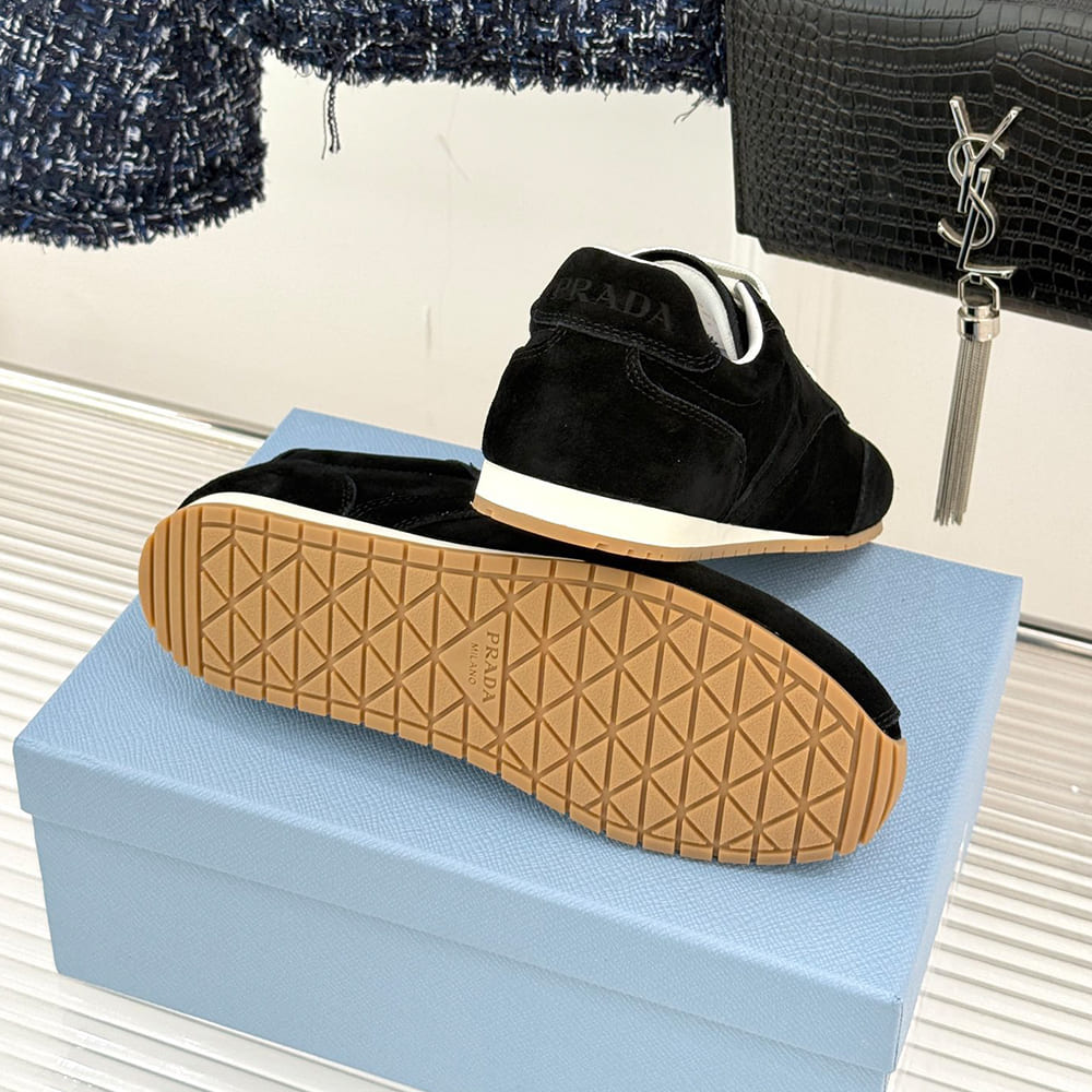 Pra*a Suede sneakers