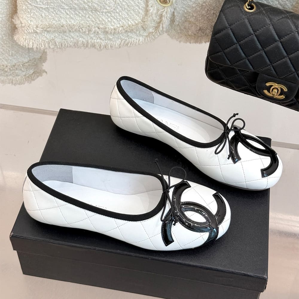 Ch**el Quilted Ballerina Flats