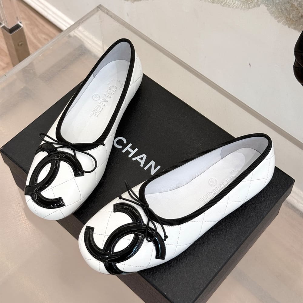 Ch**el Quilted Ballerina Flats