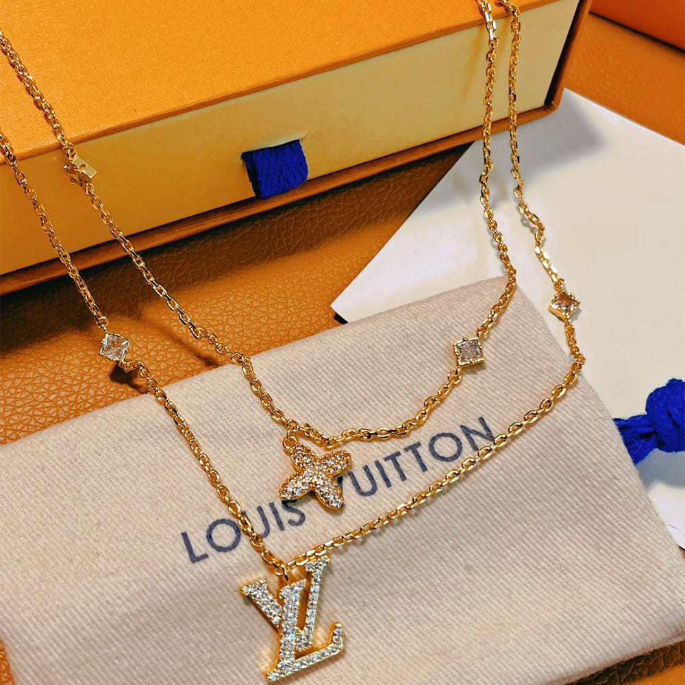 LADY LV Necklace