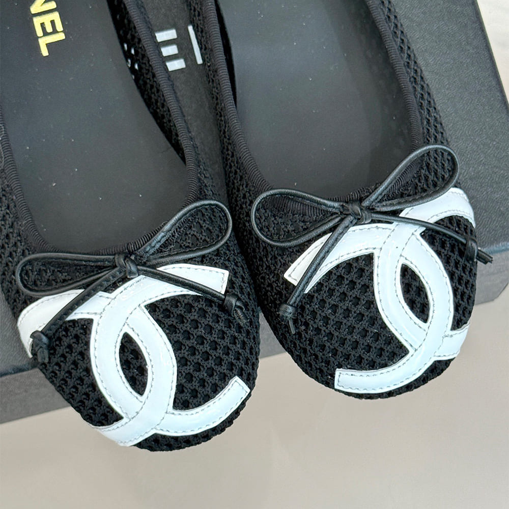 Ch**el Ballerina Flats