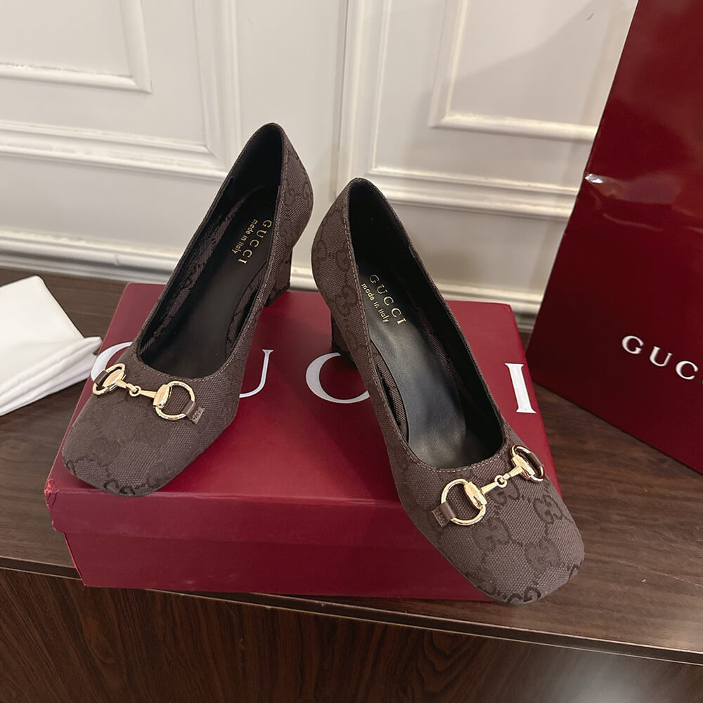 Gvc*1 Women’s Signora pump (EU SIZE 36-42)