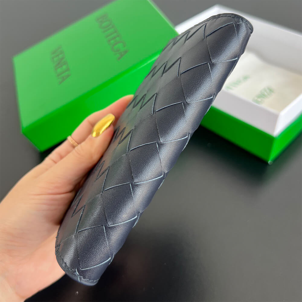 Intrecciato Medium Bi-Fold Wallet(HIGH-END GRADE)