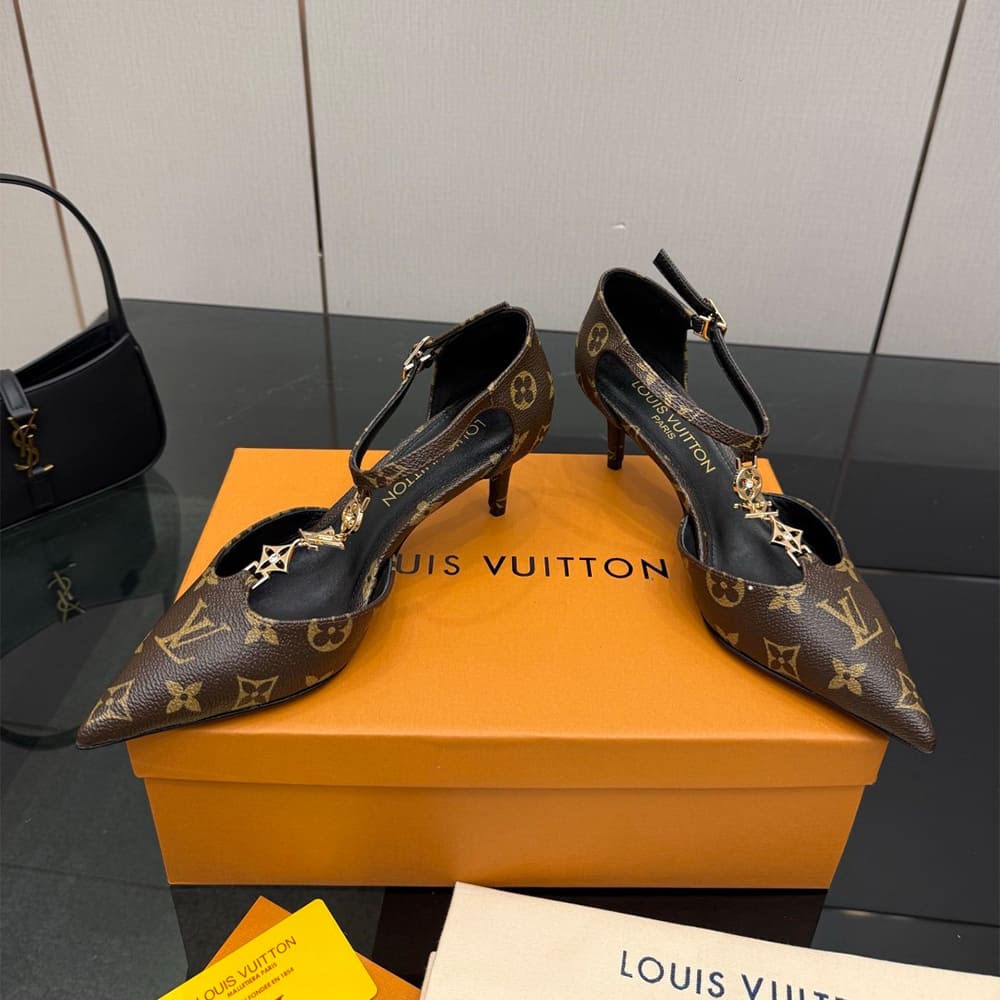 LV Ankle Strap Pumps (EU SIZE 34-41)