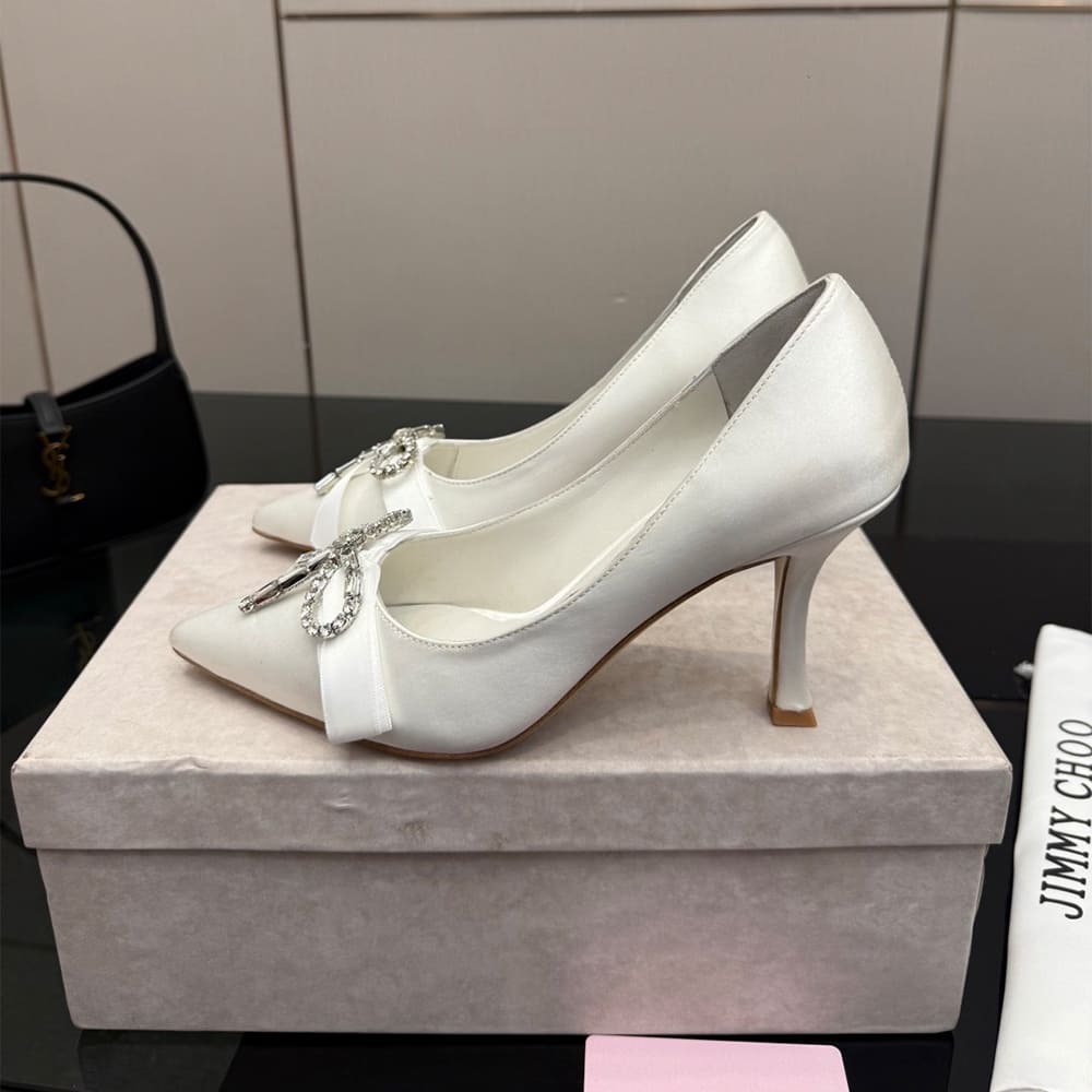 J1m*y Ch00 Crystal-Embellished Satin Pumps (EU SIZE 35-43)