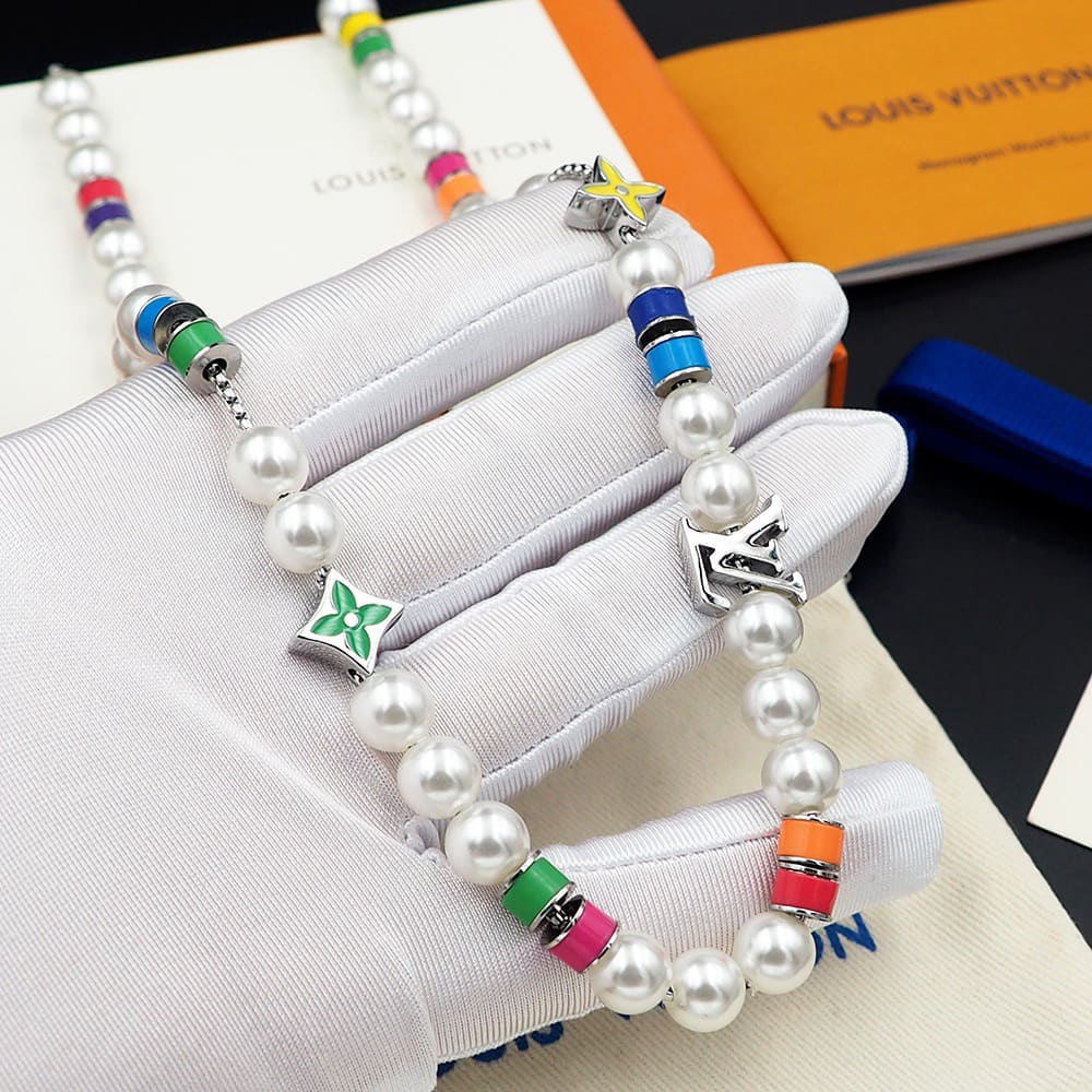 LV MNG PEARLS PARTY necklace