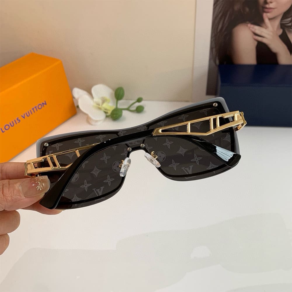 LV SUNGLASSES