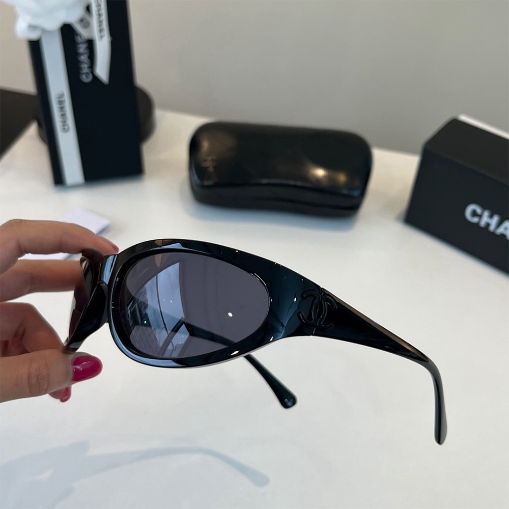 Ch**el Sunglasses
