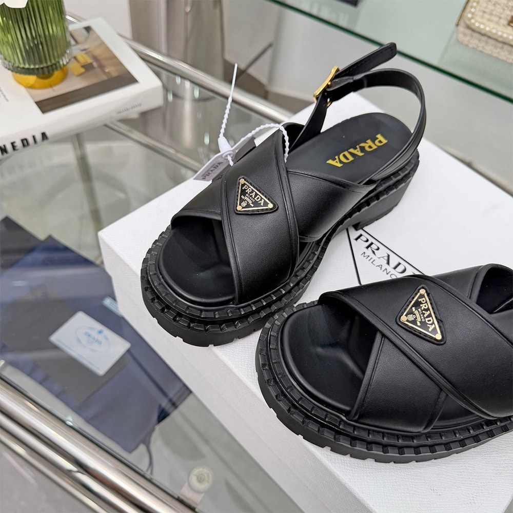 Pra*a Leather sandals (EU SIZE 35-42)