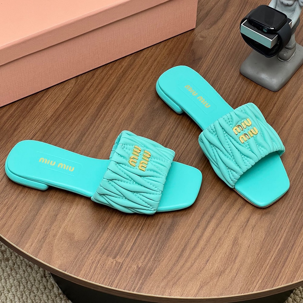 M1um1u Matelasse nappa leather slides (EU SIZE 35-42)