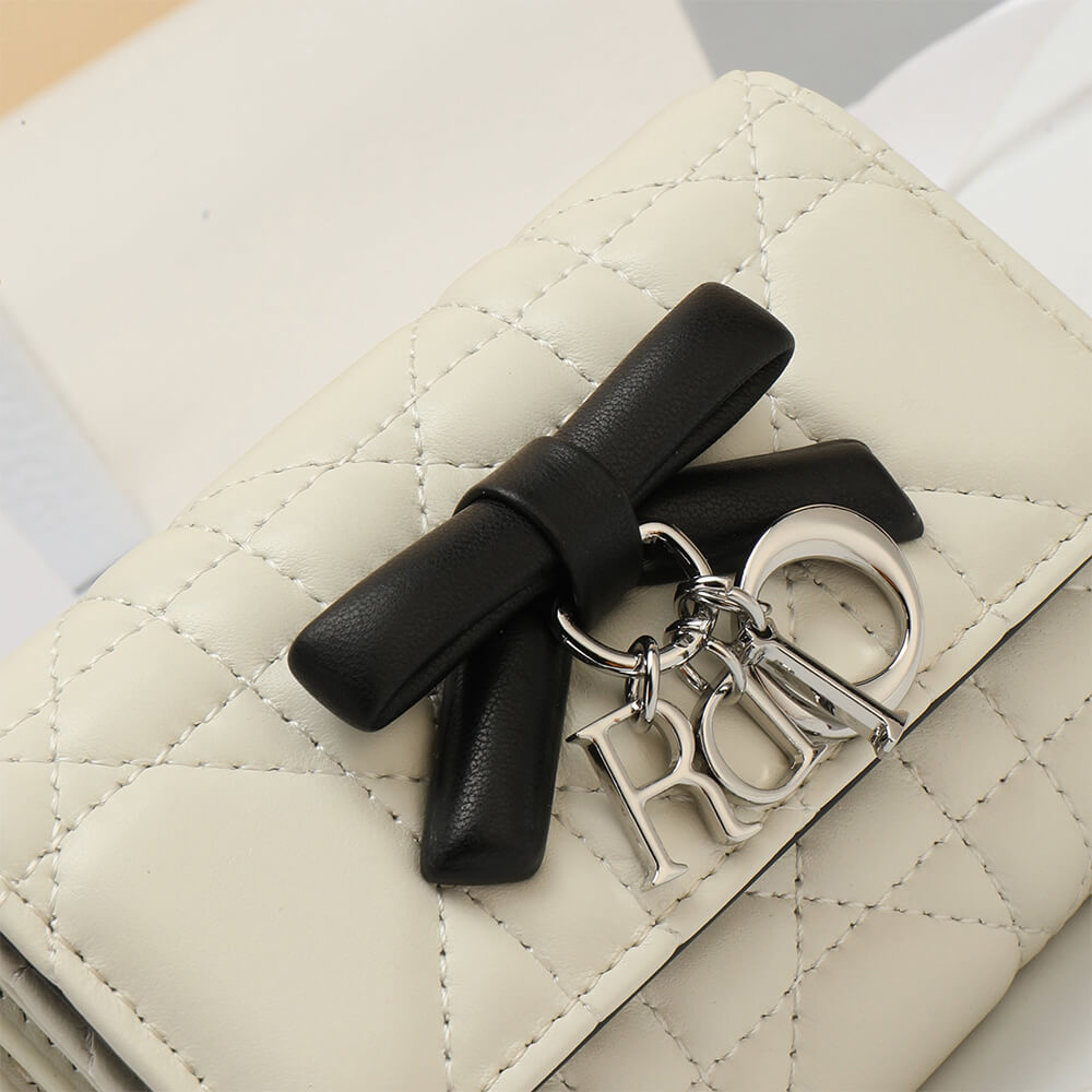 Lady D10r Glycine Wallet(HIGH-END GRADE)