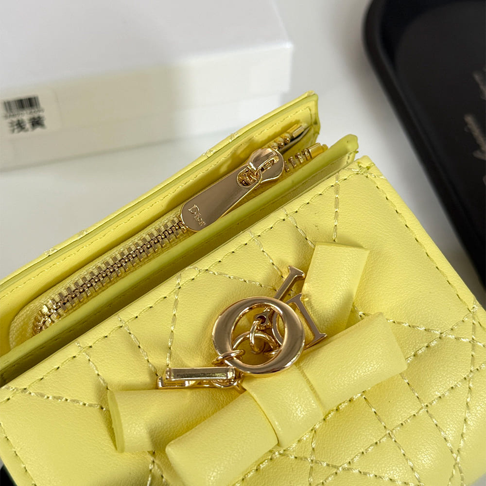 My D10r Hibiscus Wallet(HIGH-END GRADE)