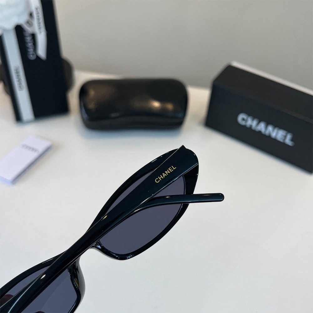 Ch**el Sunglasses
