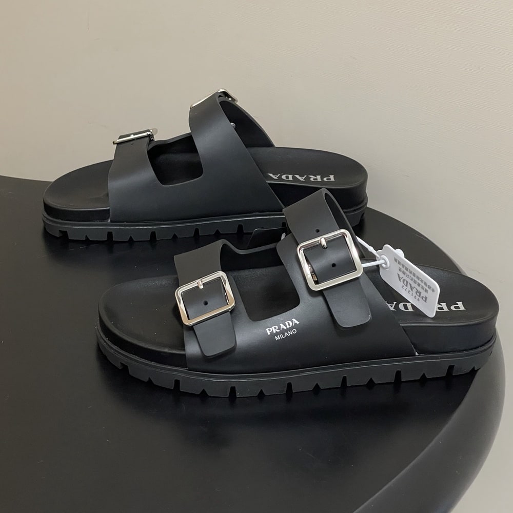 Pra*a Rubber slides (EU SIZE 35-41)