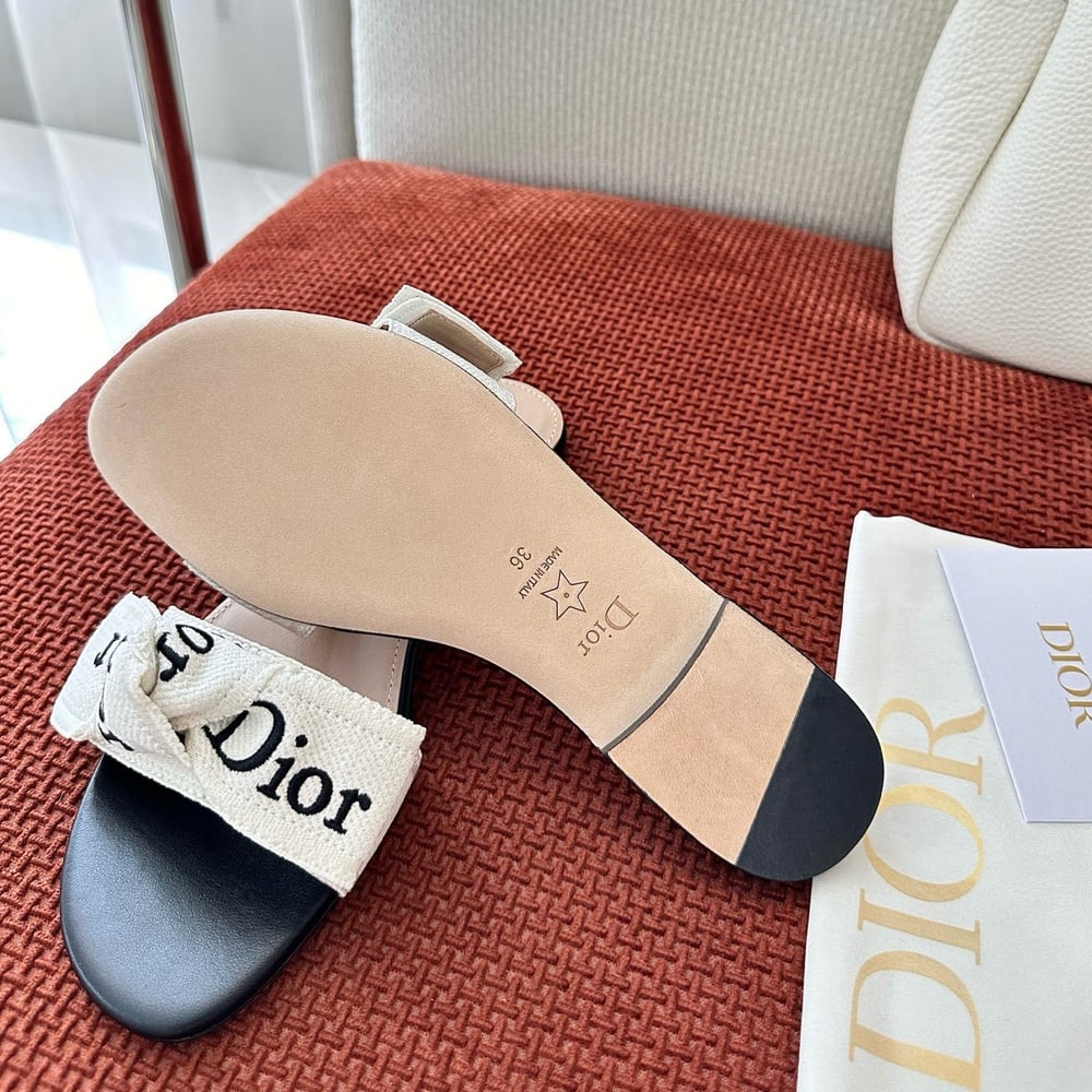 D10r J’AD10r Slide(EU 35-42)