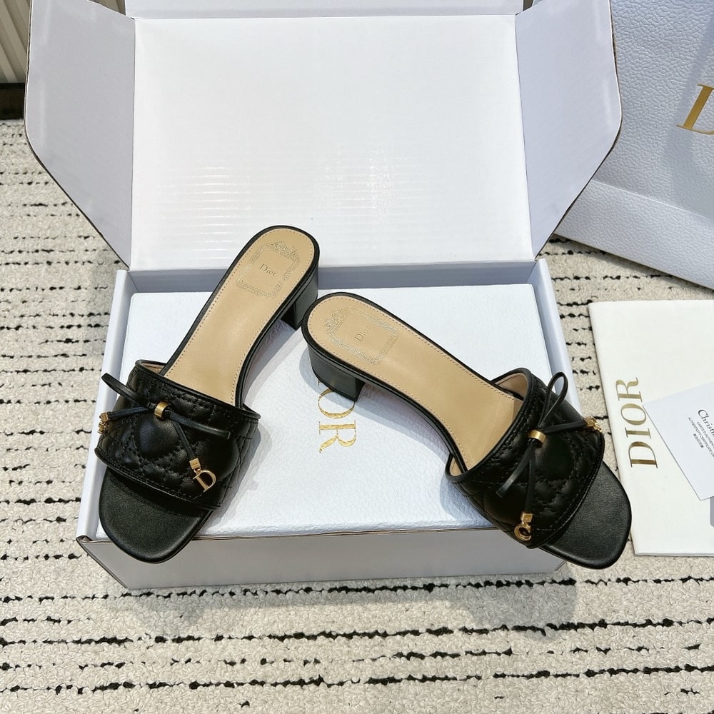 D10r Cannage Heeled Slide (EU SIZE 35-42)