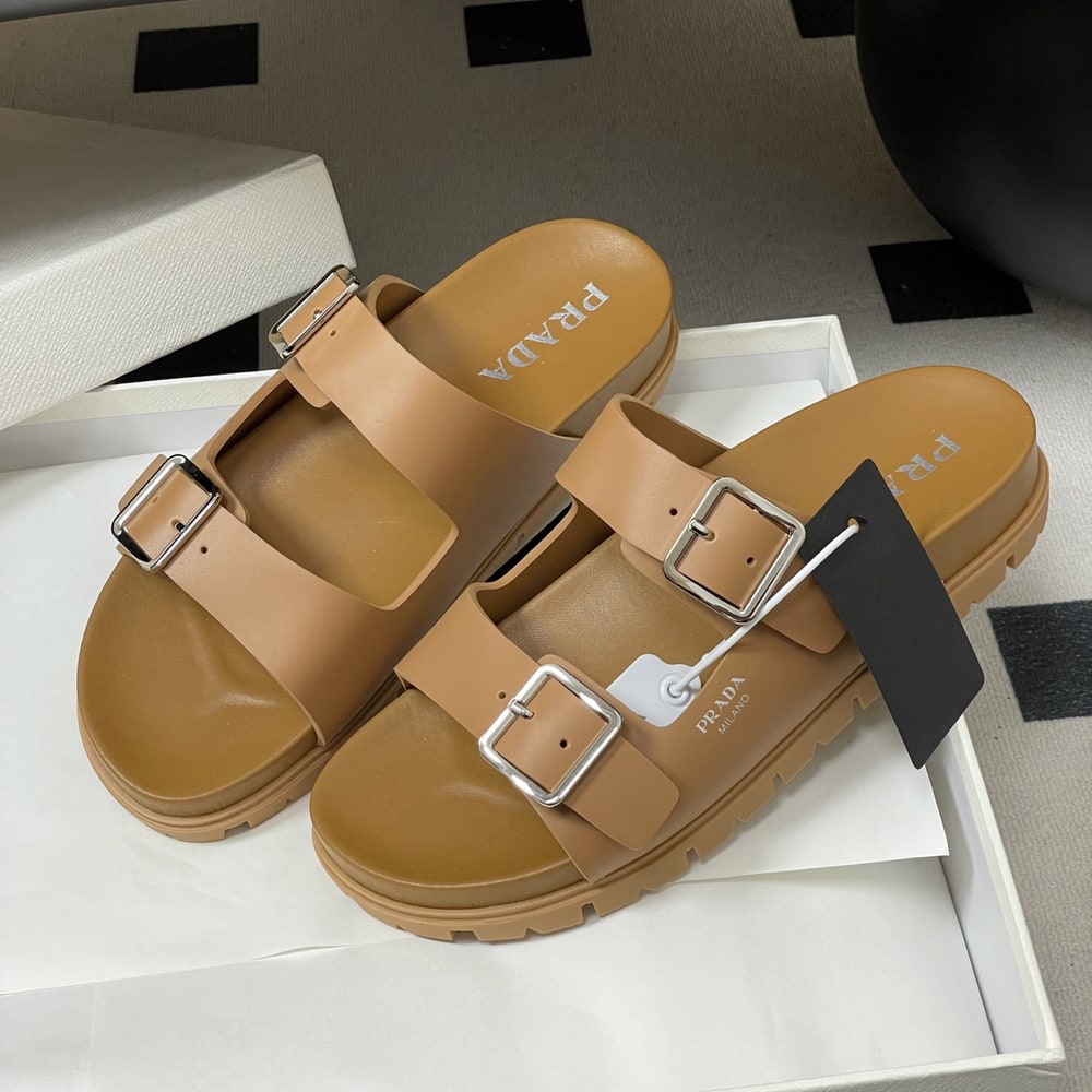 Pra*a Rubber slides (EU SIZE 35-41)