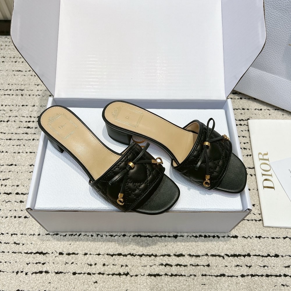 D10r Cannage Heeled Slide (EU SIZE 35-42)