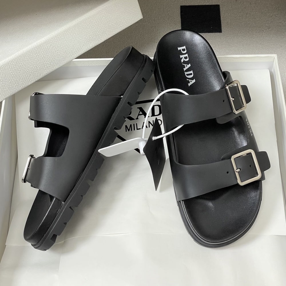 Pra*a Rubber slides (EU SIZE 35-41)