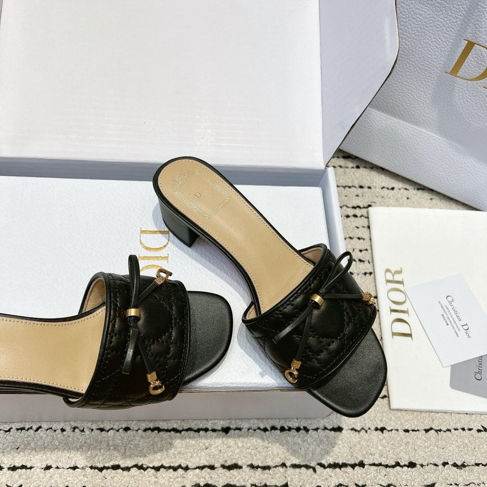 D10r Cannage Heeled Slide (EU SIZE 35-42)