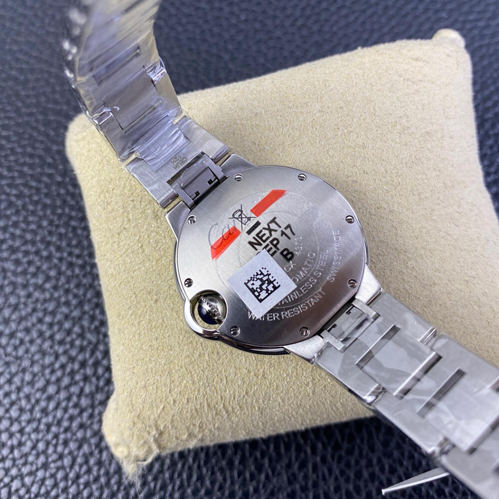 Ca*t1er 33mm Ballon Bleu de Ca*t1er watch