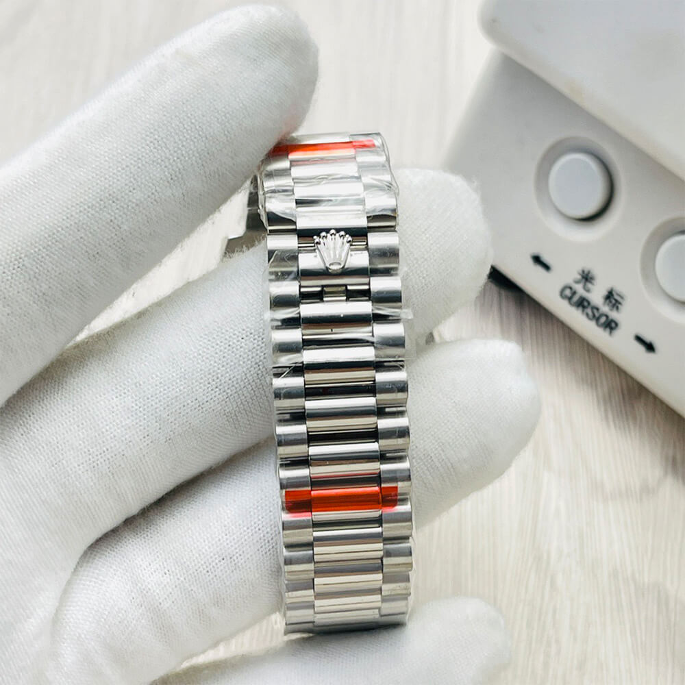 R01ex Day-Date 40