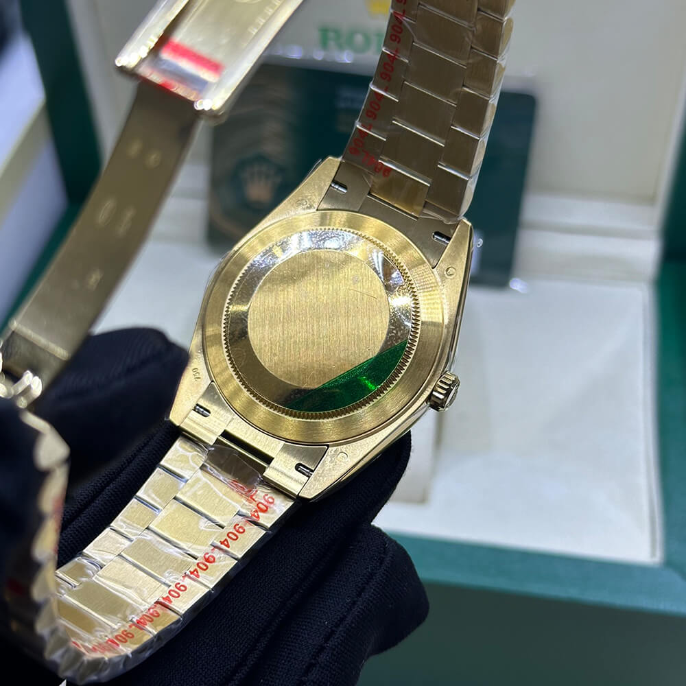 R01ex Day-Date 40