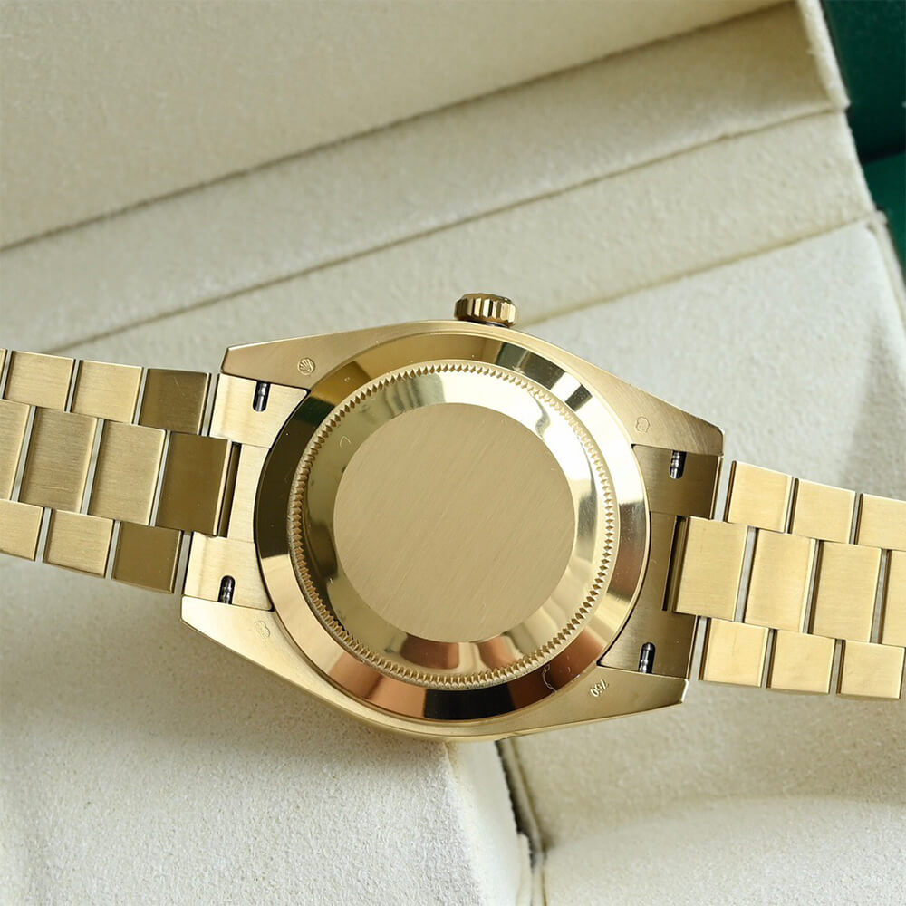 R01ex Day-Date 40