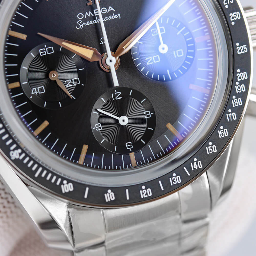 0me*ga Speedmaster