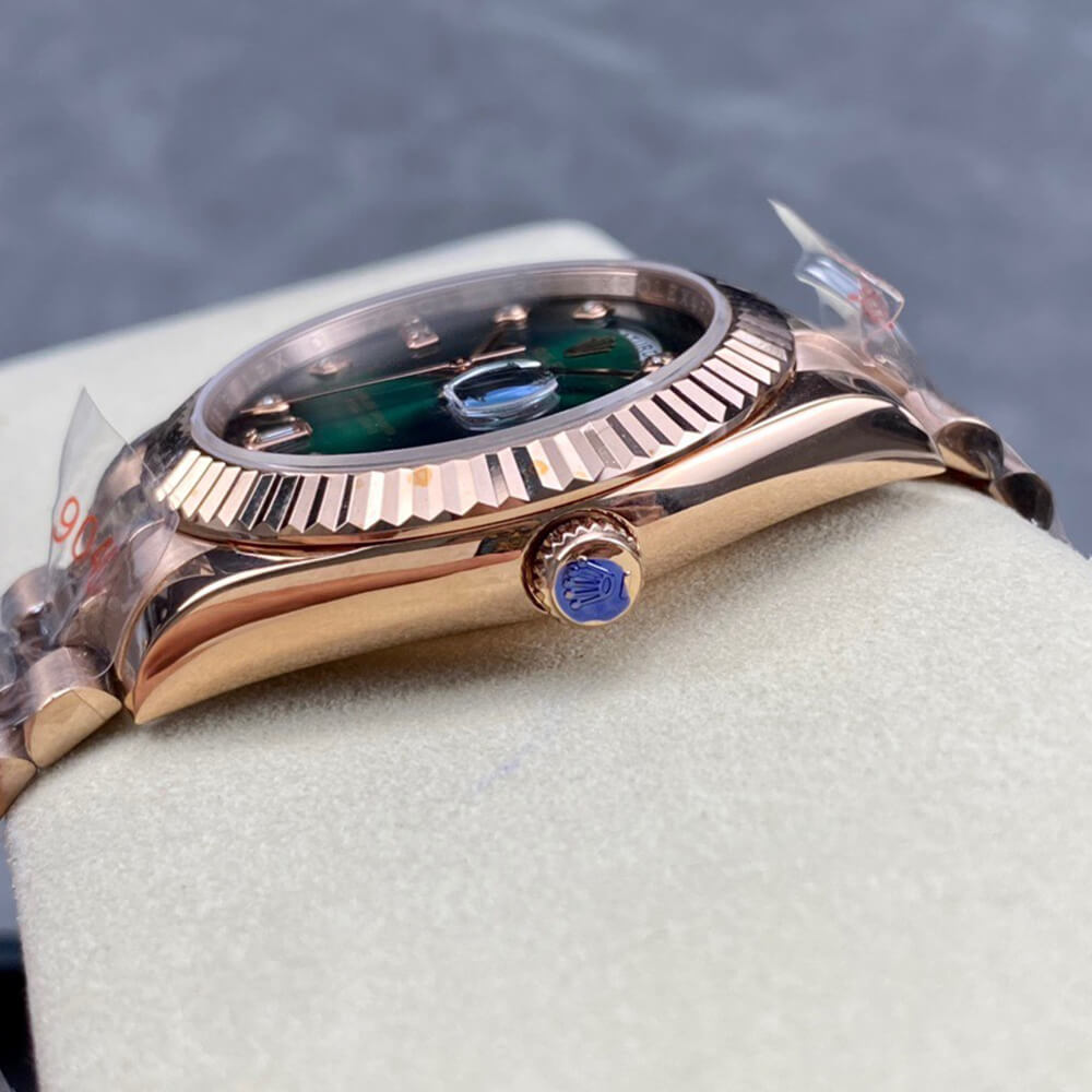R01ex Day-Date 40