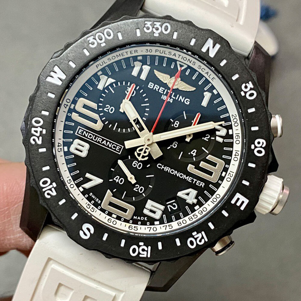 Breitling Endurance Pro 44