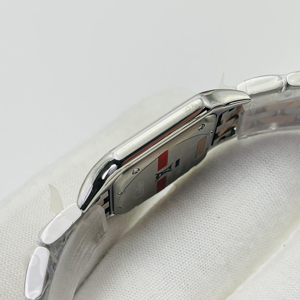 Ca*t1er Small Panthere de Ca*t1er watch