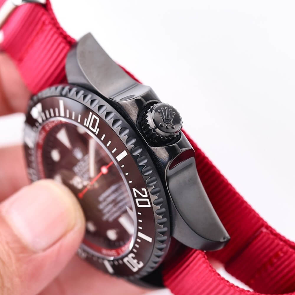 R01ex SEA-DWELLER 44