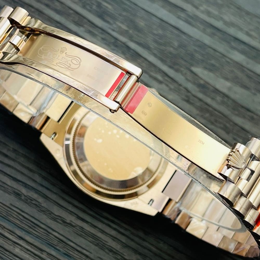 R01ex Day-Date 36